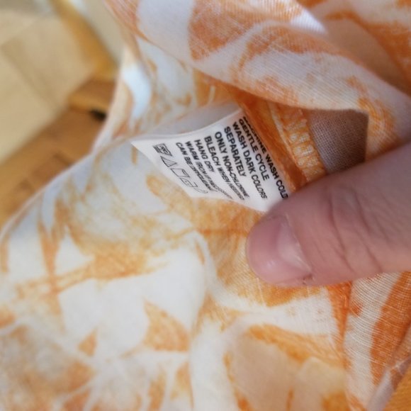 Tommy Bahama M S/S Button Shirt Orange - Picture 5 of 10